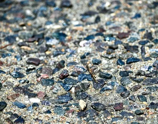 Exposed aggregate